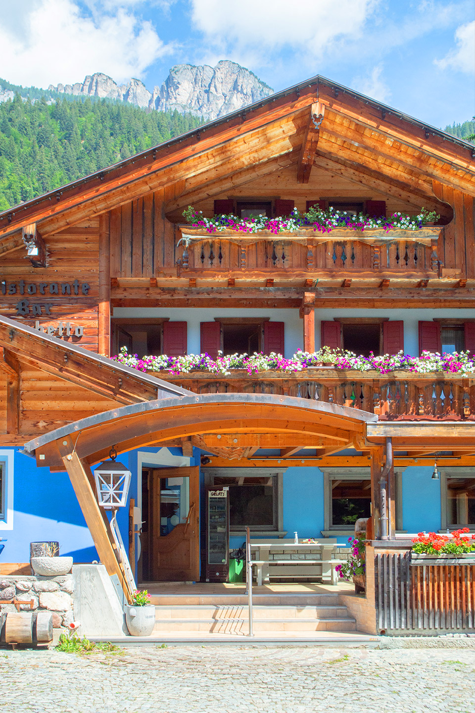Esterno dell'albergo Al Mughetto